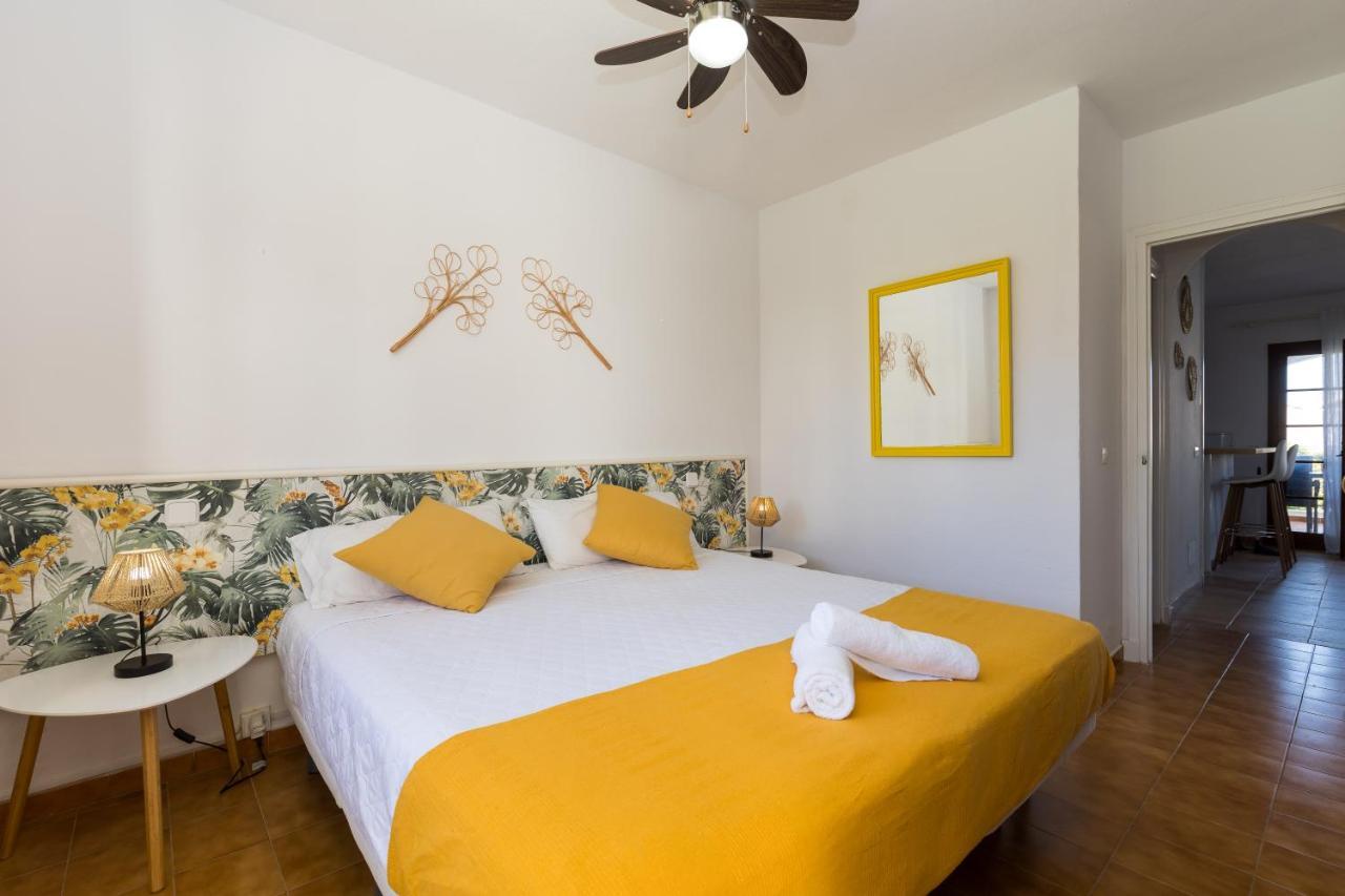 Apartamento Recien Reformado En Cala En Porter Cala En Porter  エクステリア 写真